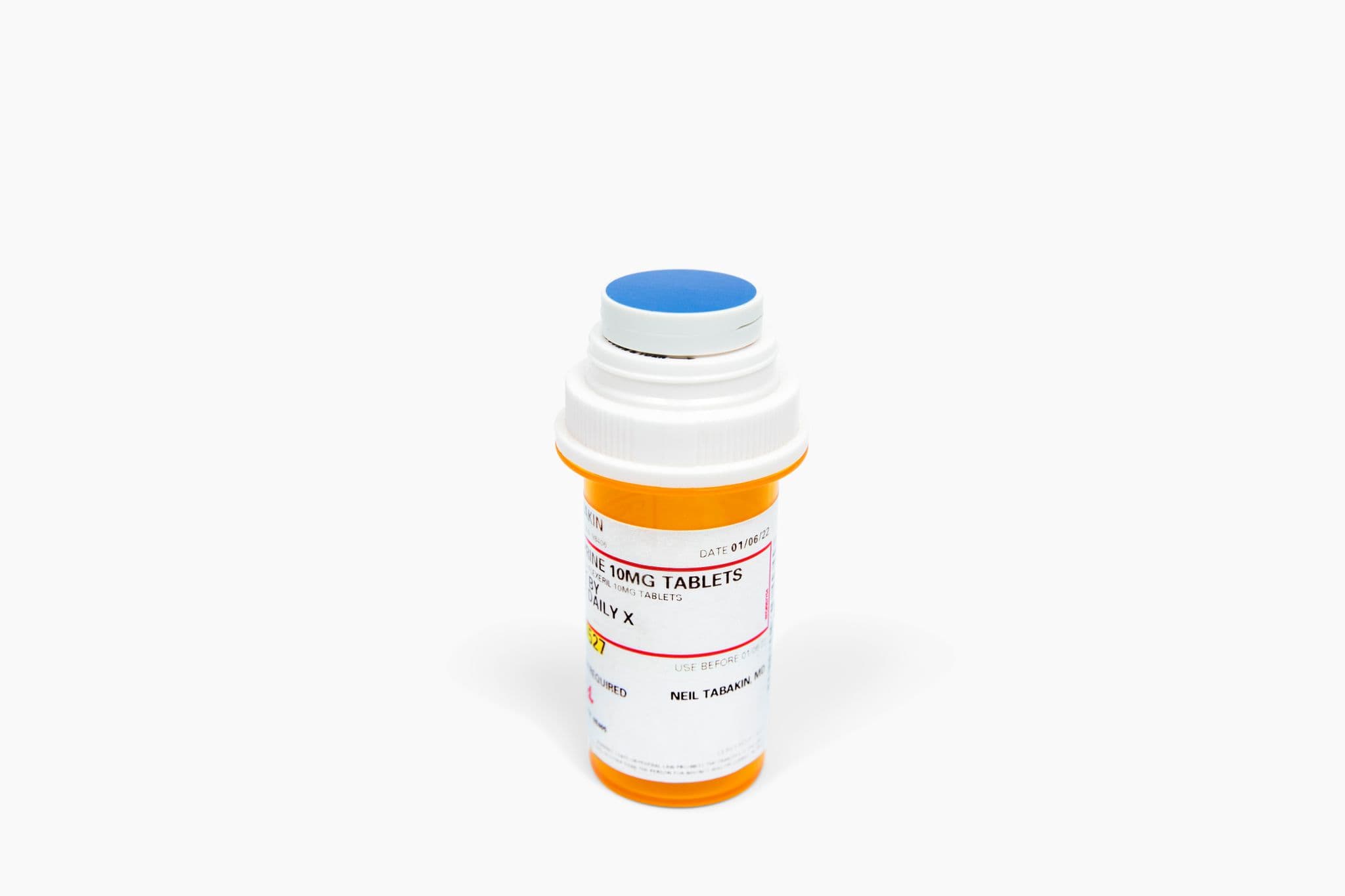 Medsense smart-cap sensor on a prescription bottle